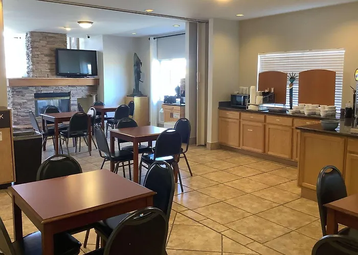 Baymont & By Wyndham 2*