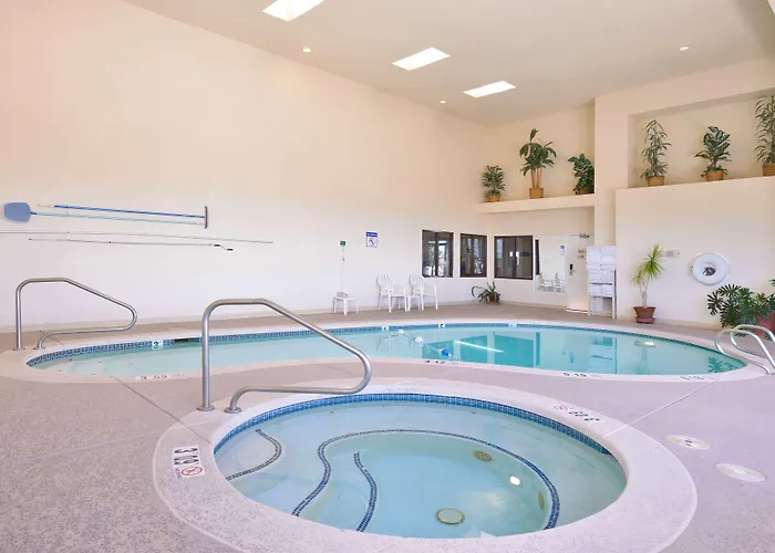 Baymont & By Wyndham Hotel 2*