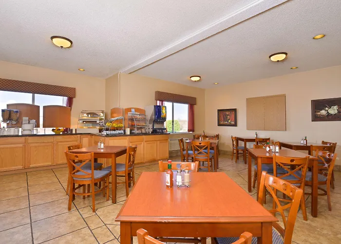 Hotel Baymont & By Wyndham Holbrook