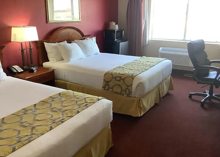 Baymont & By Wyndham 2*
