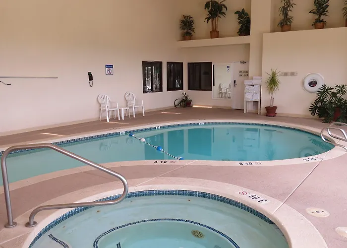 Baymont & By Wyndham Hotel 2*