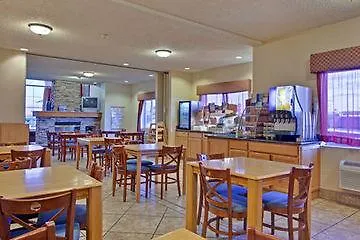 Baymont & By Wyndham 2* Holbrook